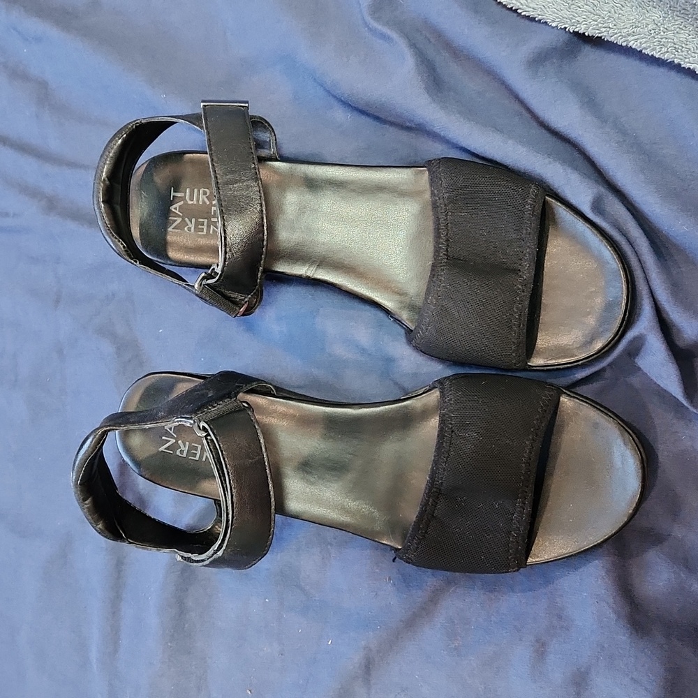 Women's wedge sandals